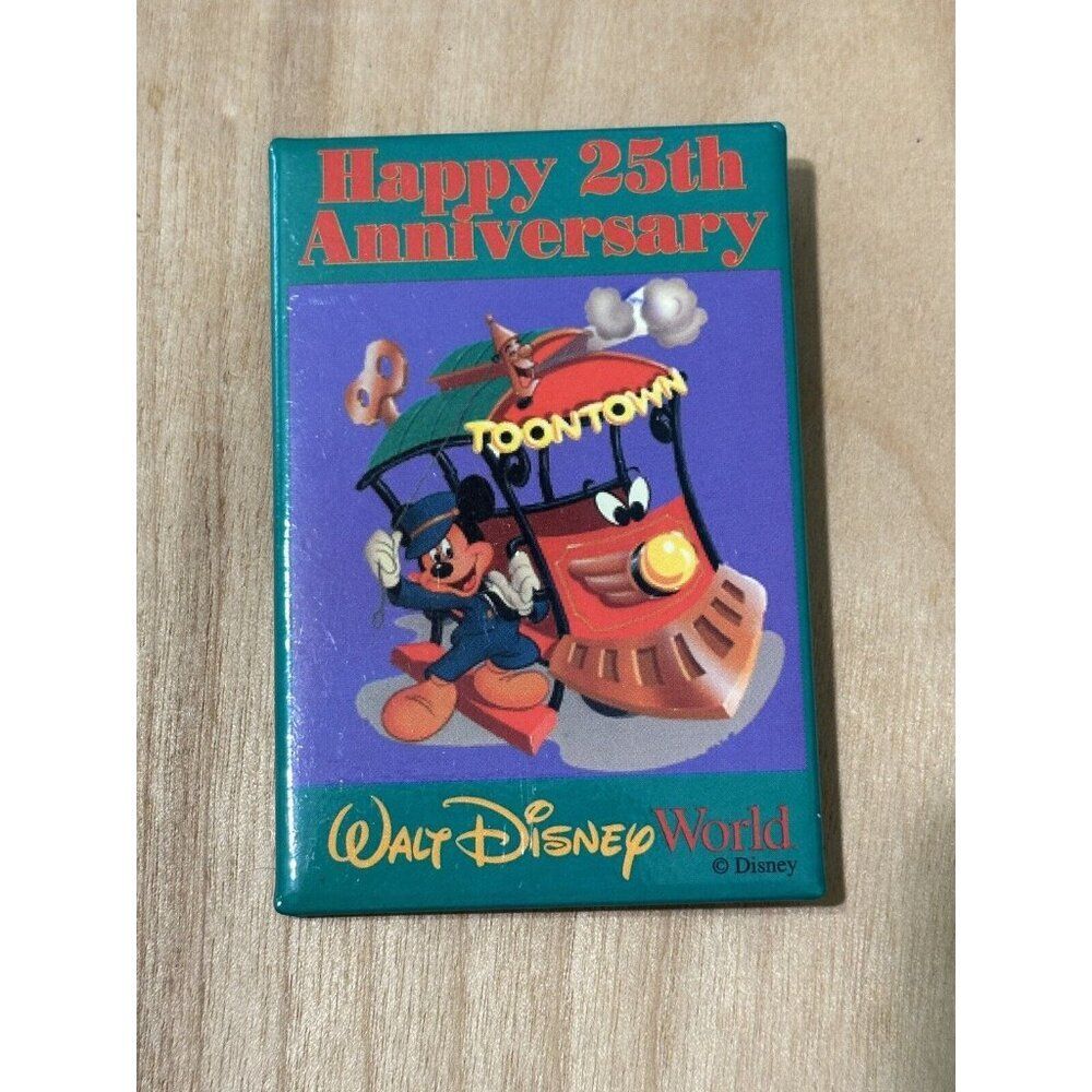 Walt Disney World Happy 25th Anniversary ToonTown Pin Button Mickey Mouse